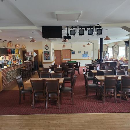 The Cliff Top Inn Bacton  Bagian luar foto