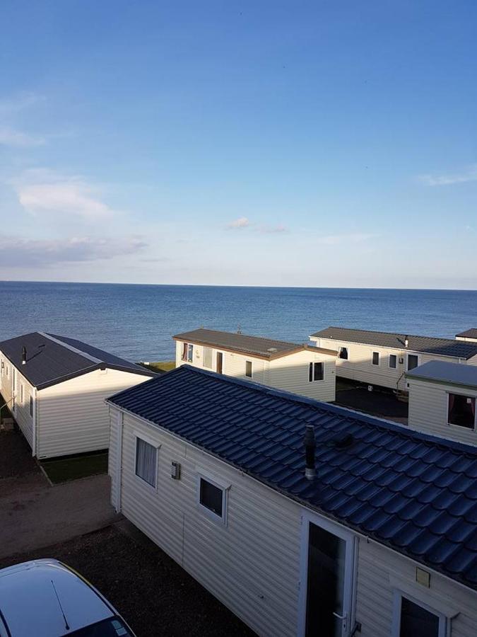 The Cliff Top Inn Bacton  Bagian luar foto
